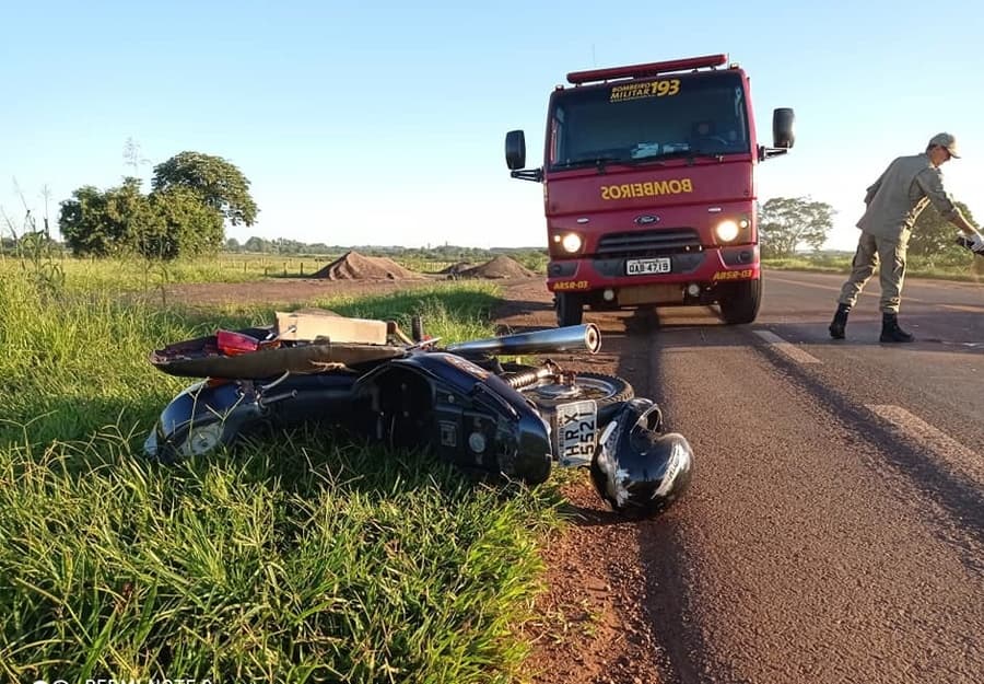 Tragédia: Motociclista morre ao colidir em trator na BR-060 a caminho do trabalho