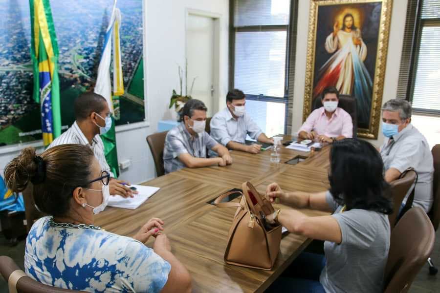 Prefeitura montará comissão para regularização de imóveis em Maracaju e Vista Alegre