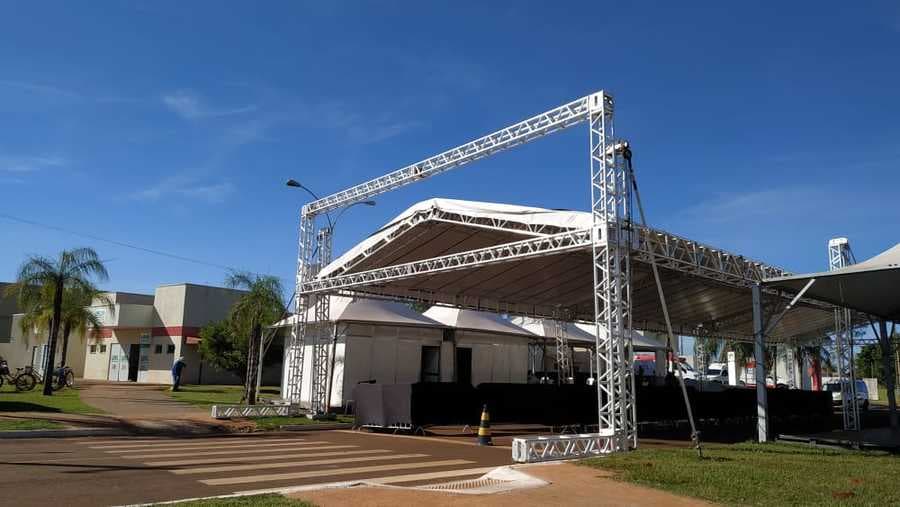 Neste sábado, idosos com mais de 67 e pessoas com Síndrome de Down acima de 18 serão vacinados