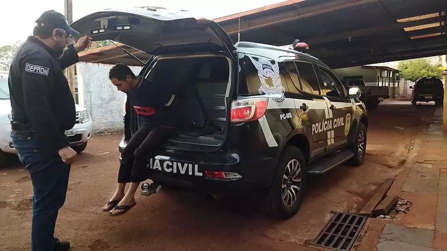 Homem de 27 anos é preso com carga de 10 toneladas de maconha na região de Maracaju