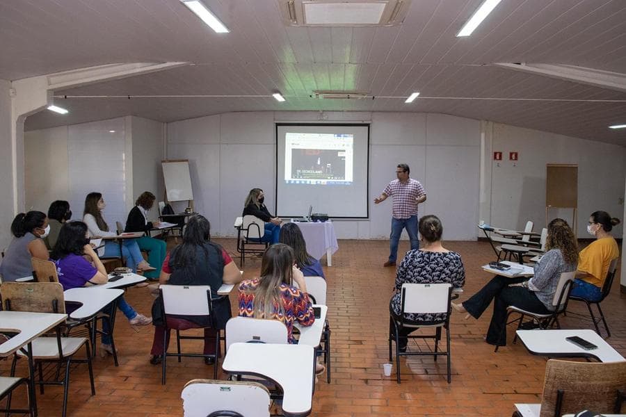 Em Maracaju, Professores realizam pós-graduação com apoio de produtores rurais