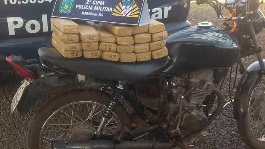 PM apreende motocicleta com maconha em milharal entre Maracaju e Sidrolândia