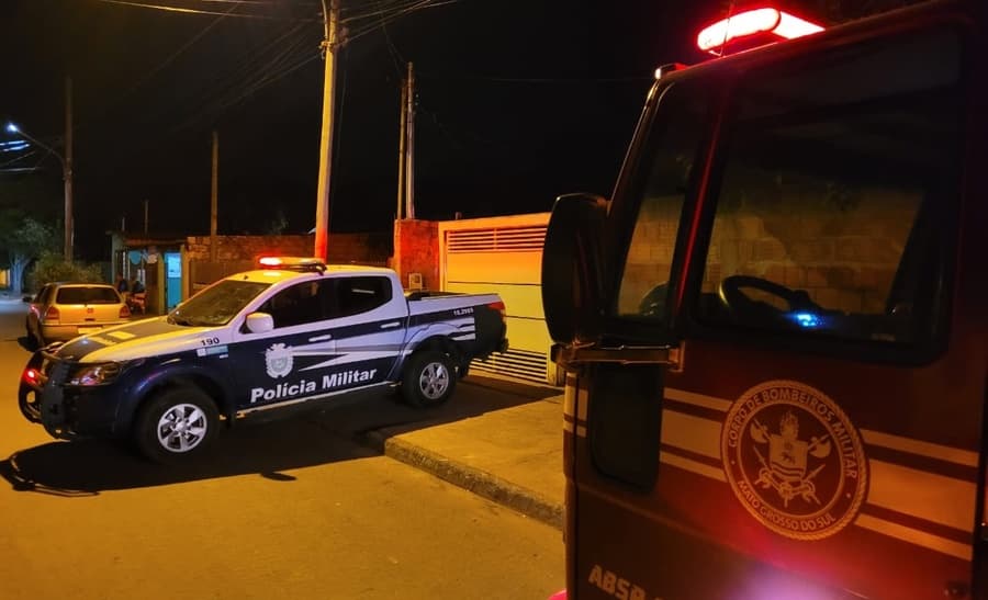 Homem de 65 anos encontrado morto em terreno é identificado pela Perícia