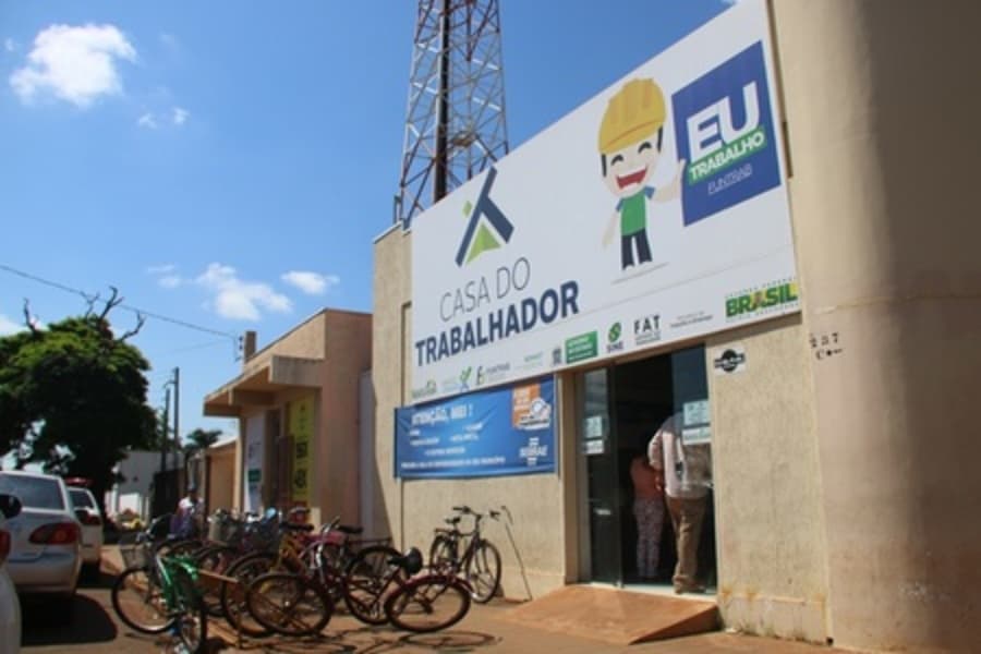 Casa do Trabalhador em Sidrolândia disponibiliza vagas em 18 setores