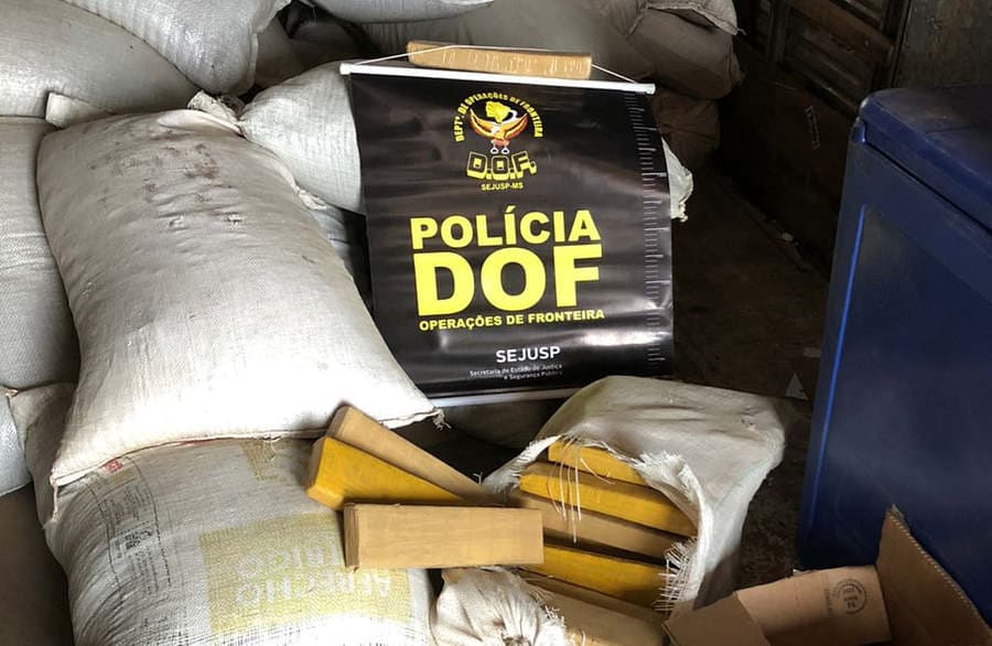 DOF apreende carga com 464 kg de maconha na MS-164 em Maracaju