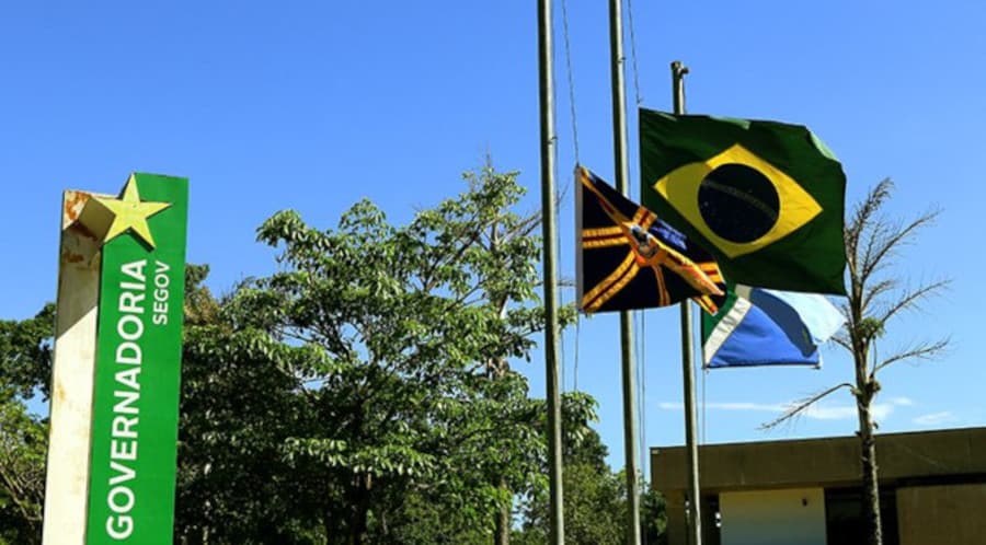 Governo decreta ponto facultativo e feriadão de finados terá quatro dias