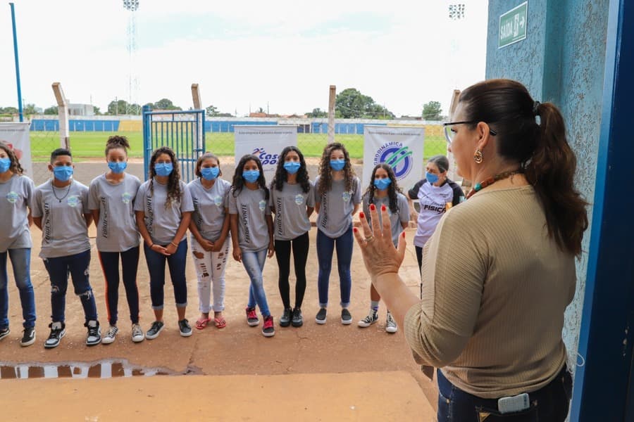 Prefeitura garante apoio para atletas que irão aos Jogos Escolares Brasileiros
