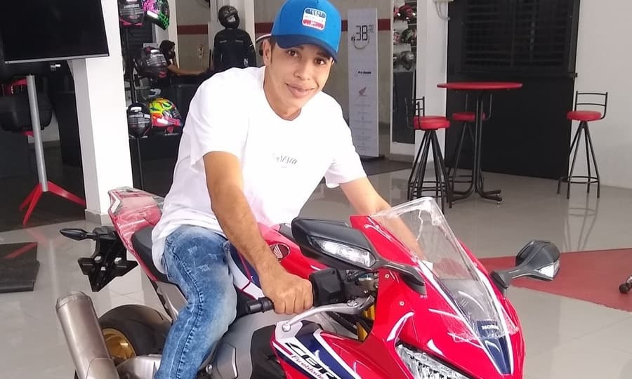 Após 21 dias, jovem continua desaparecido e familiares estão desesperados