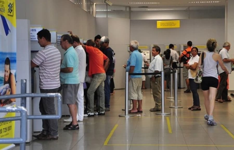 Governo do Estado e Prefeituras de Sidrolândia e Maracaju quitam 13º salário de servidores