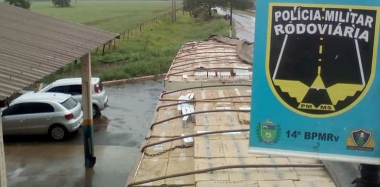 Maracajuense é preso com R$ 2 milhões em cigarros e tenta ‘comprar’ policiais
