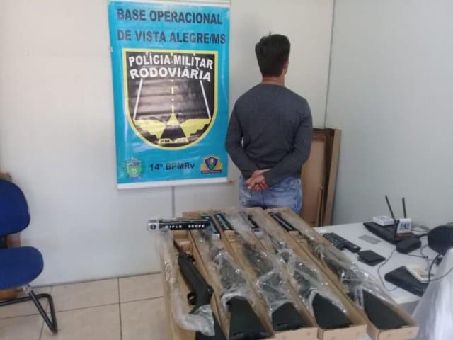 Homem é preso com cinco espingardas na região de Maracaju