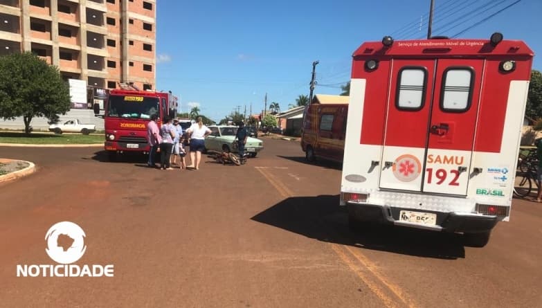 Motociclista fica ferida após colisão com carro na Avenida Antero Lemes