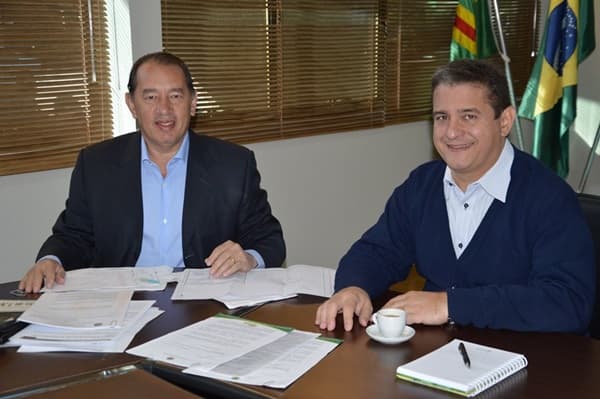 Gerson Claro se reúne com Prefeito e reafirma compromisso na instalação de semáforos
