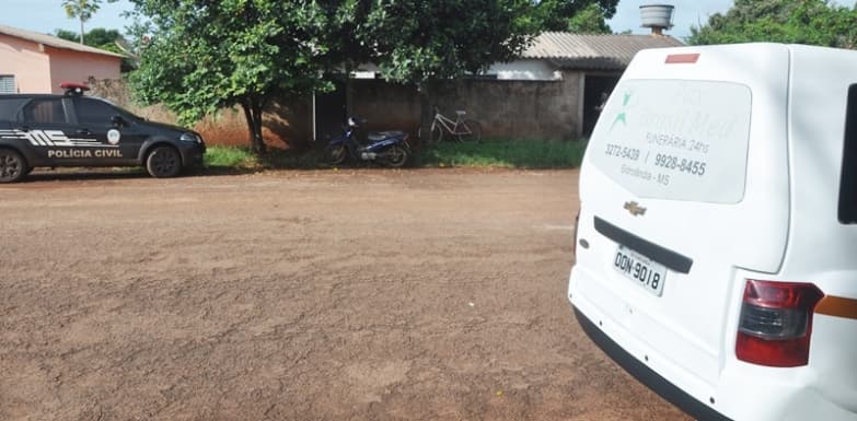 Jovem de 18 anos comete suicídio por enforcamento na Vila Santa Marta
