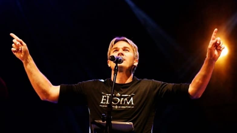 Organização de evento gospel confirma show de Chris Durán em Sidrolândia
