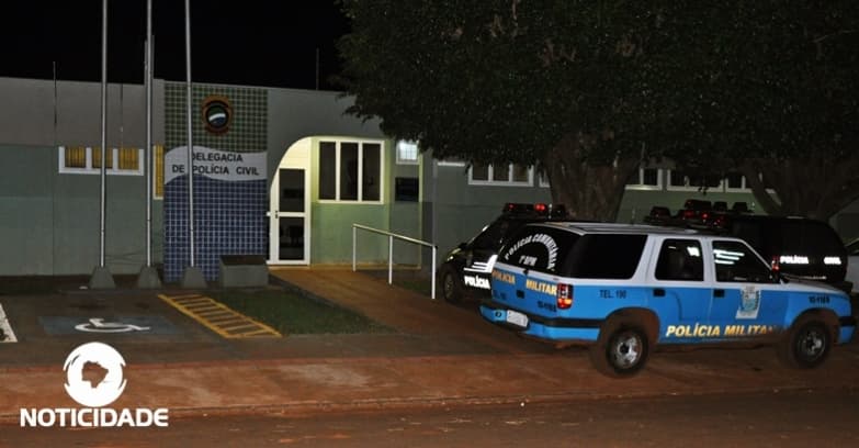 Discussão por causa de dívida vira briga generalizada e mobiliza PM na Rua Aquidauana