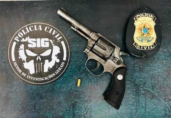 Jovem de 20 anos é preso por porte ilegal de arma de fogo em Maracaju