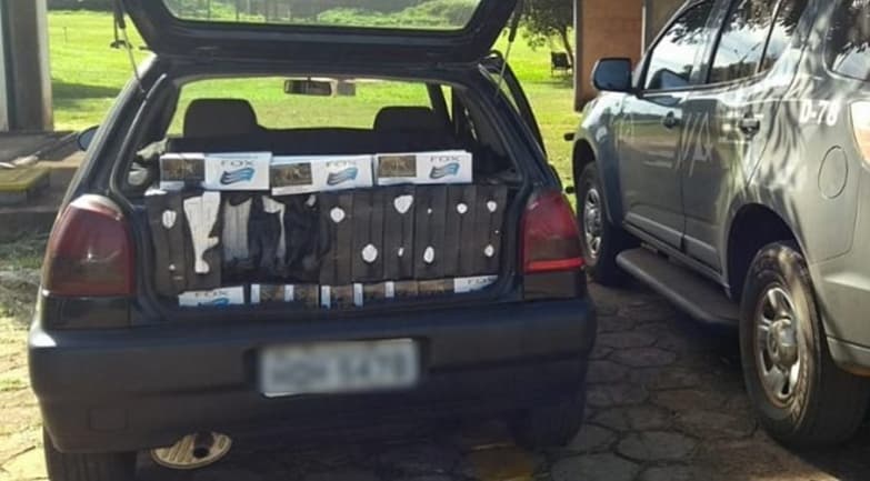 Carregamento de cigarros que seriam vendidos em Sidrolândia é apreendido com duas mulheres