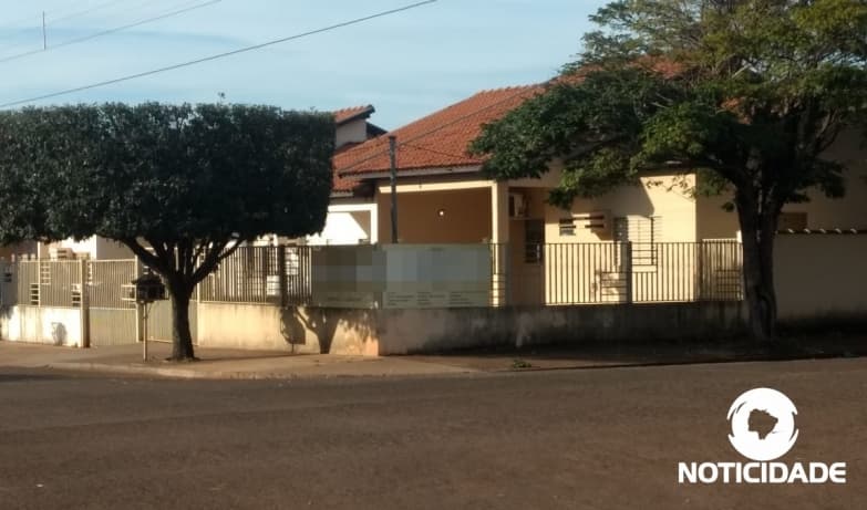 Bandido armado invade espaço feminino, rende proprietária e rouba mais de R$ 1 mil em semijoias