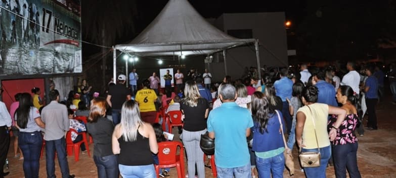 Gerson Claro inaugura comitê de campanha e apresenta forte militância