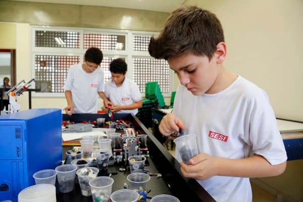 Maracaju terá curso de robótica para crianças através do Programa Genius