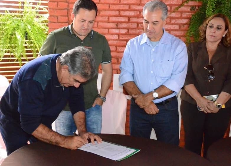 Deputado certifica emenda de R$ 280 mil para Hospital de Maracaju