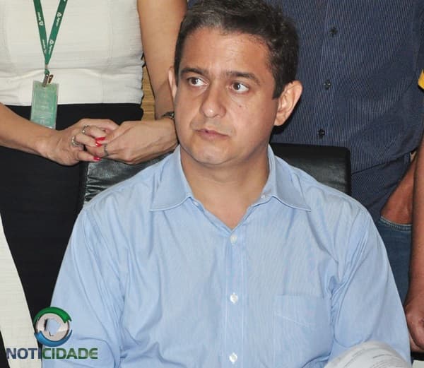 Prefeitura quita dívida de R$ 105 mil do ano passado em rescisões de professores