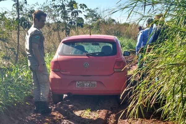 Veículo de empresária é localizado e polícia pede reforço aéreo e ao BOPE