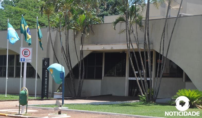 Horário integral é restabelecido na Prefeitura, porém atendimento ao público é das 7 às 11