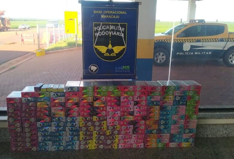 Polícia Militar Rodoviária apreende carga de refis de cigarro eletrônico em Maracaju