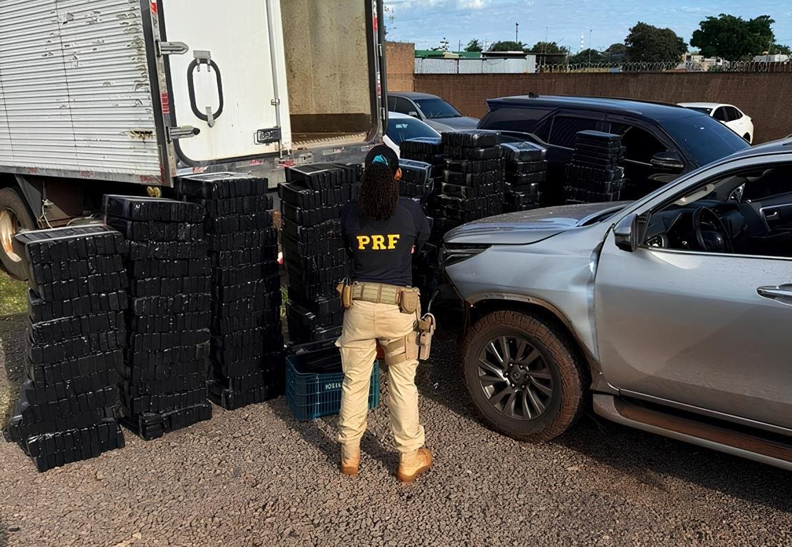 Em Sidrolândia, PRF apreende mais de 1,5 tonelada de maconha em caminhonete furtada