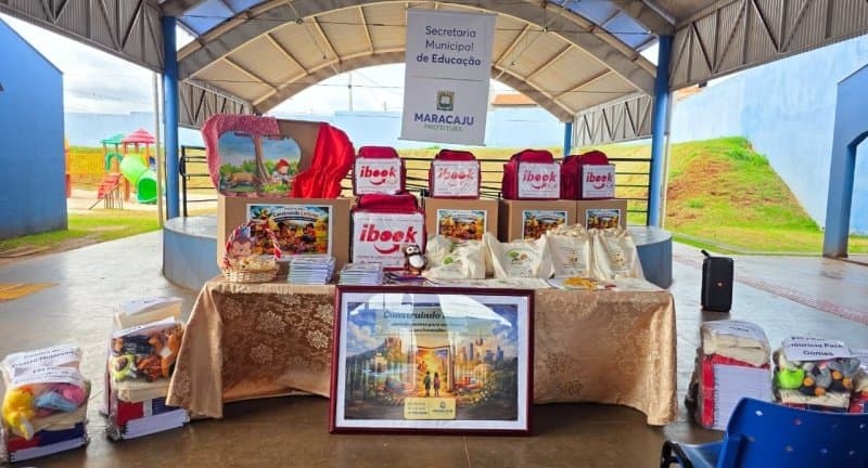 Prefeitura de Maracaju fortalece a formação de leitores com entrega de materiais do Projeto Municipal de Leitura