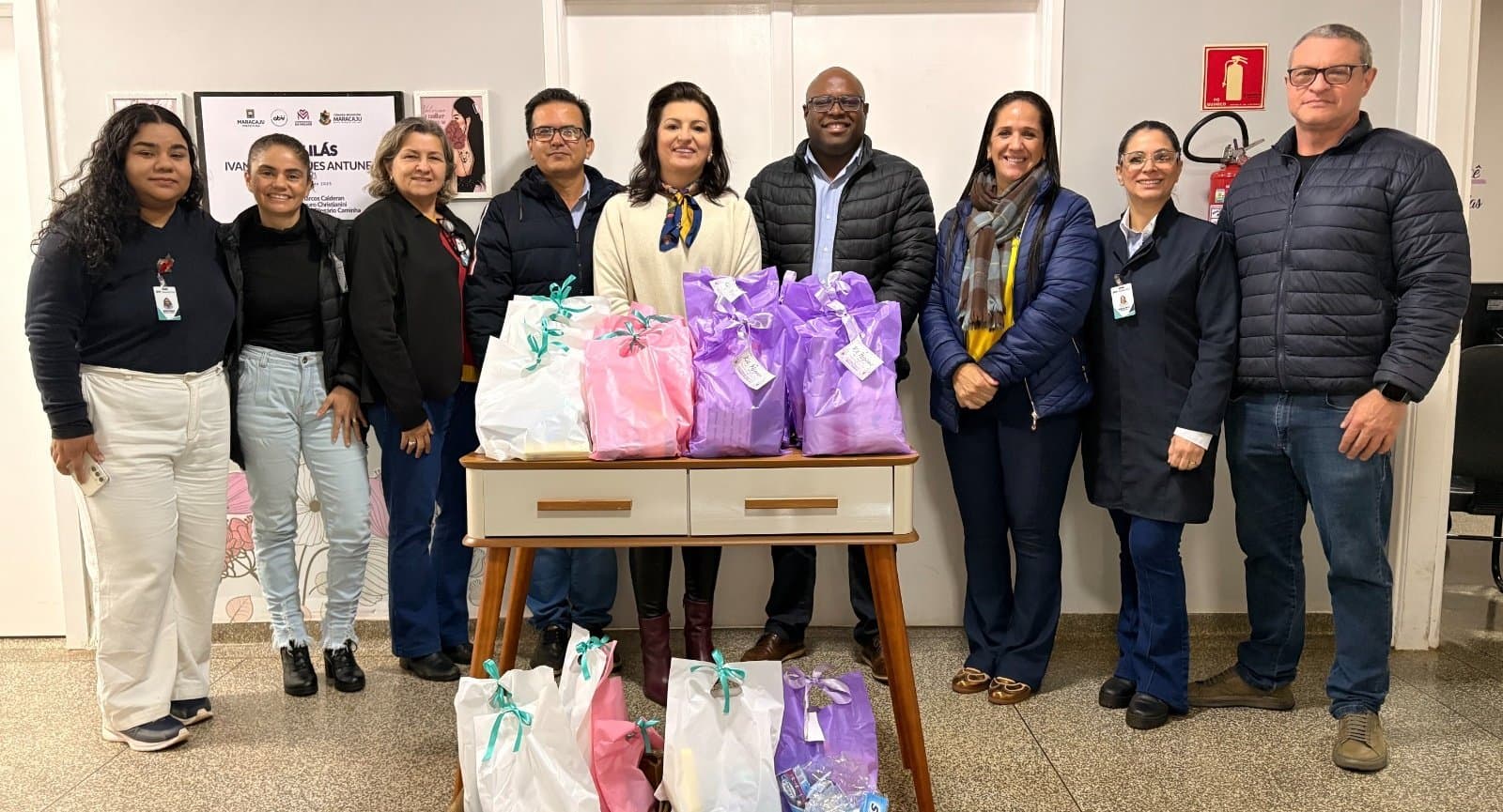 FAC e Primeira-Dama entregam 100 kits de higiene ao Hospital Soriano Corrêa