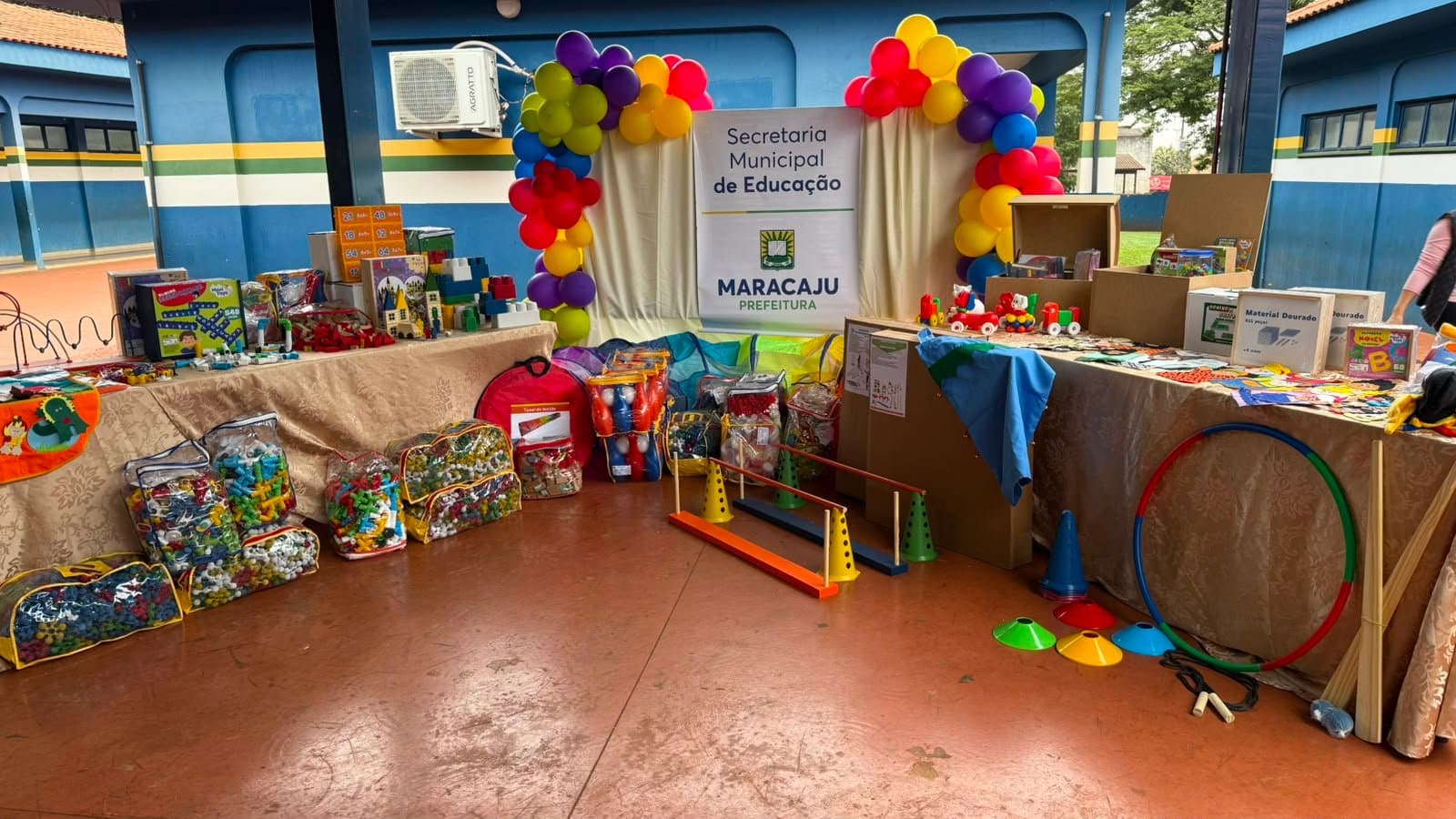 Prefeitura de Maracaju entrega brinquedos pedagógicos adquiridos com emenda de Coronel David